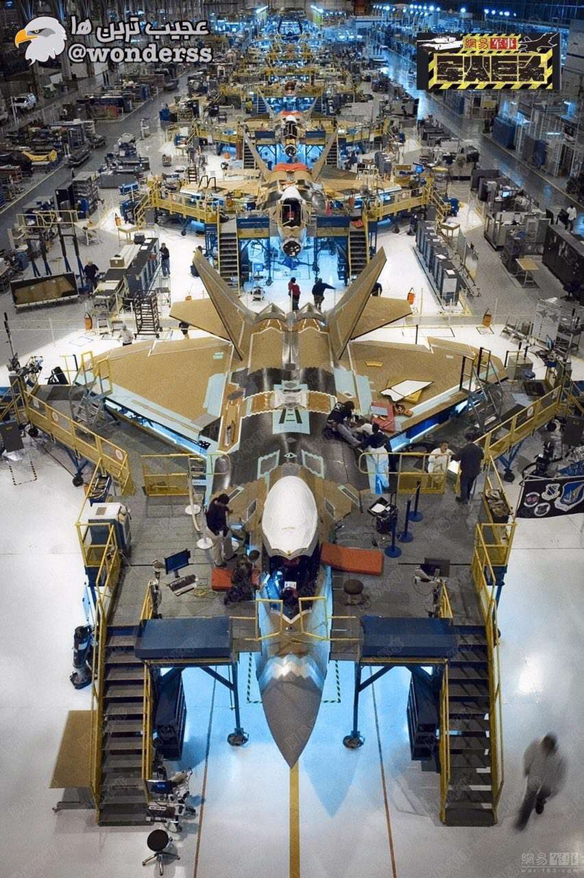 تصویرى از خط تولید هواپیماهای جنگی F-22 در امریکا